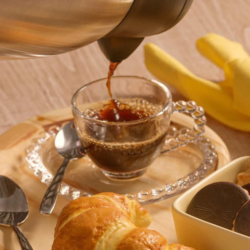 Xícaras de Acrílico com Pires de Coração - Coleção Café & Charme - KIT COM 6 PEÇAS